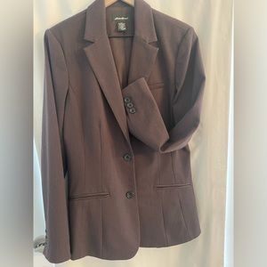 Rich brown Eddie Bauer blazer